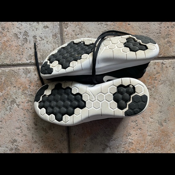 Nike flex run shoes - Picture 4 of 5